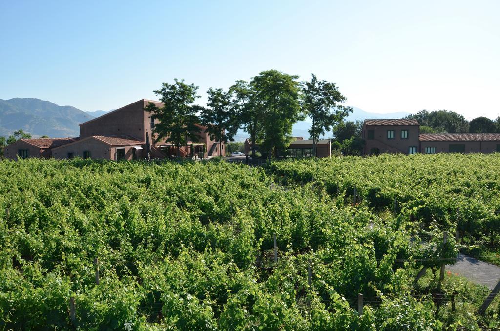 Firriato Hospitality Cavanera Etnea Resort & Wine Experience Кастильоне-ди-Сицилия Экстерьер фото